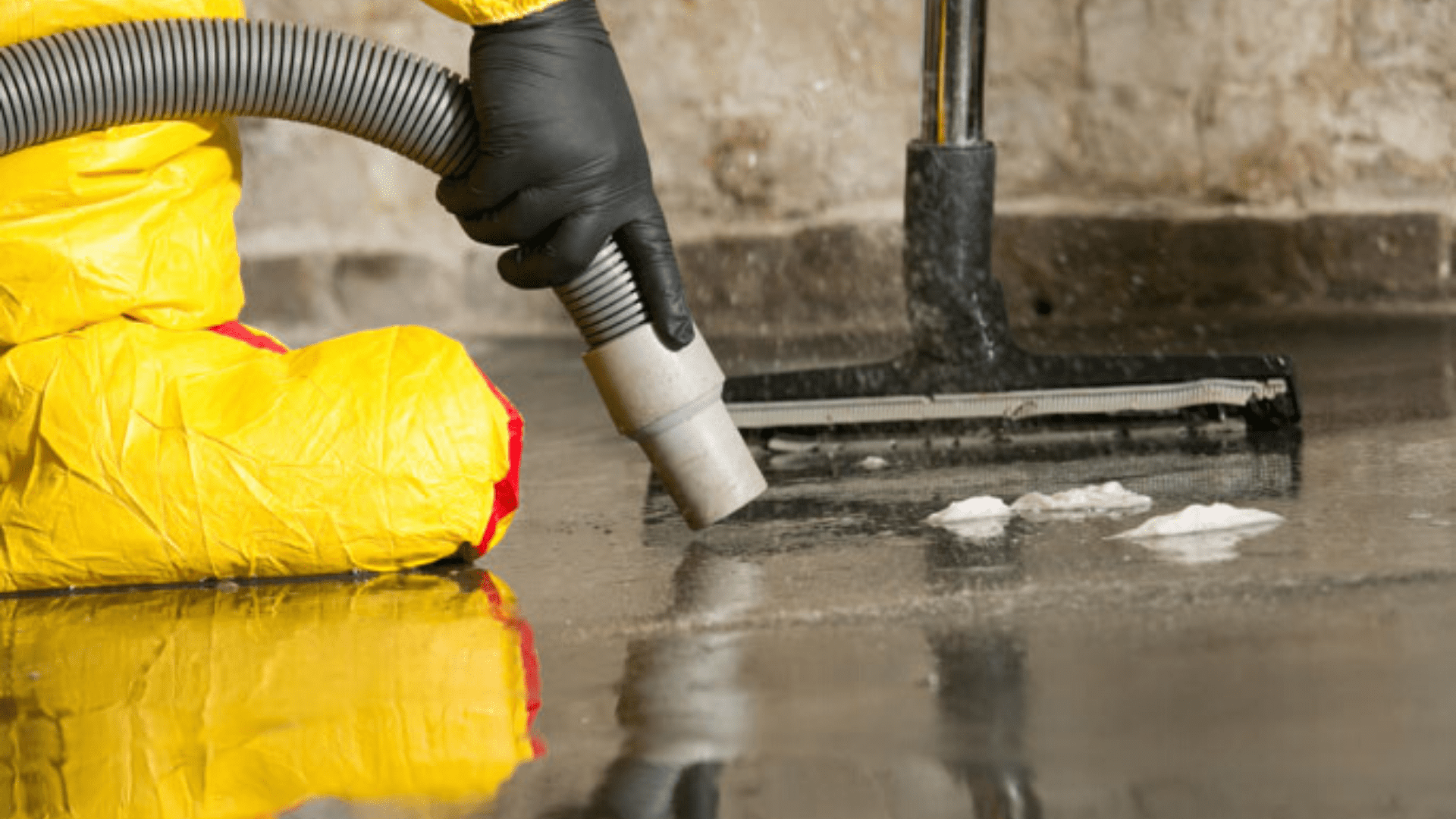 Sewage Cleanup Services | Flood Doctor